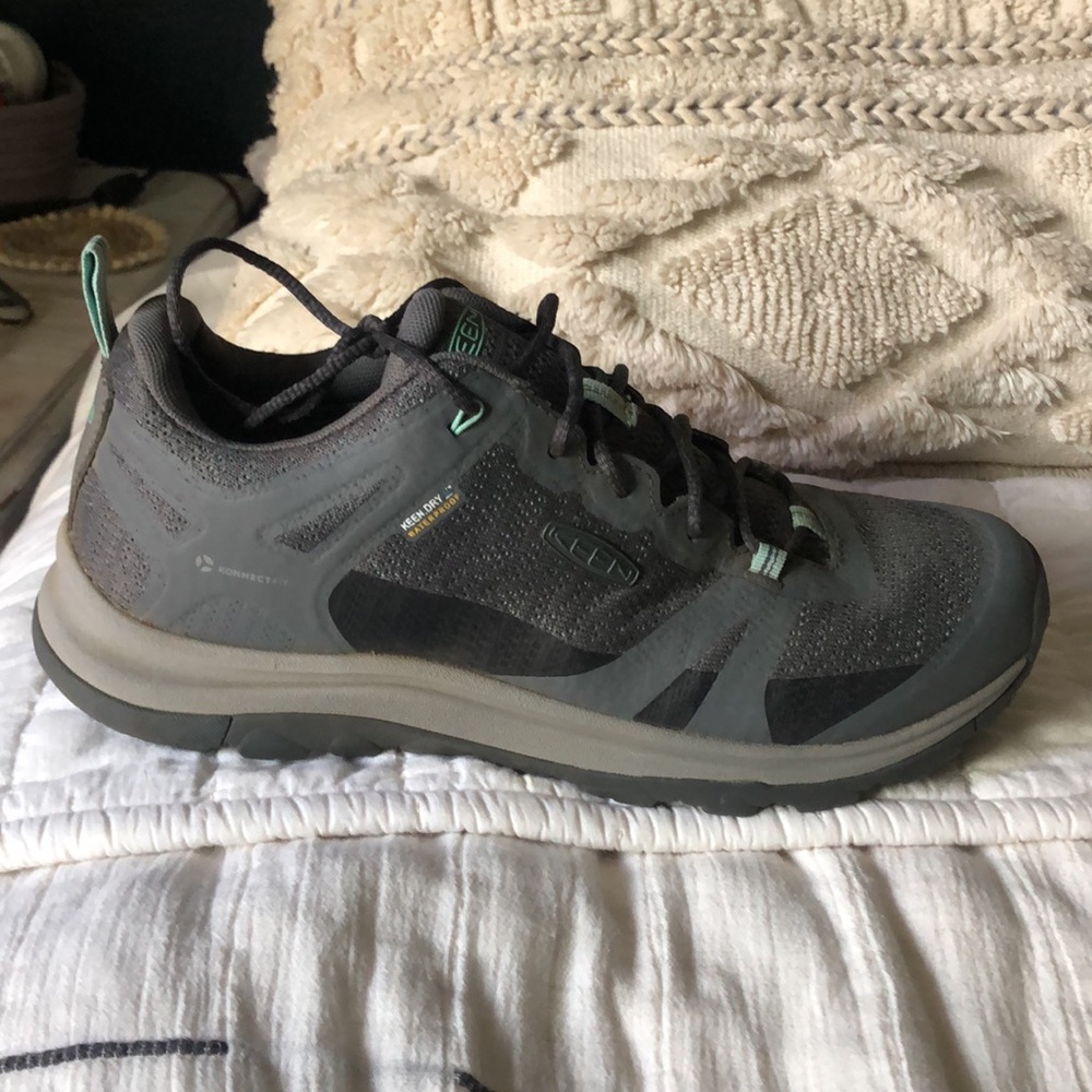 Keen hiking shoes